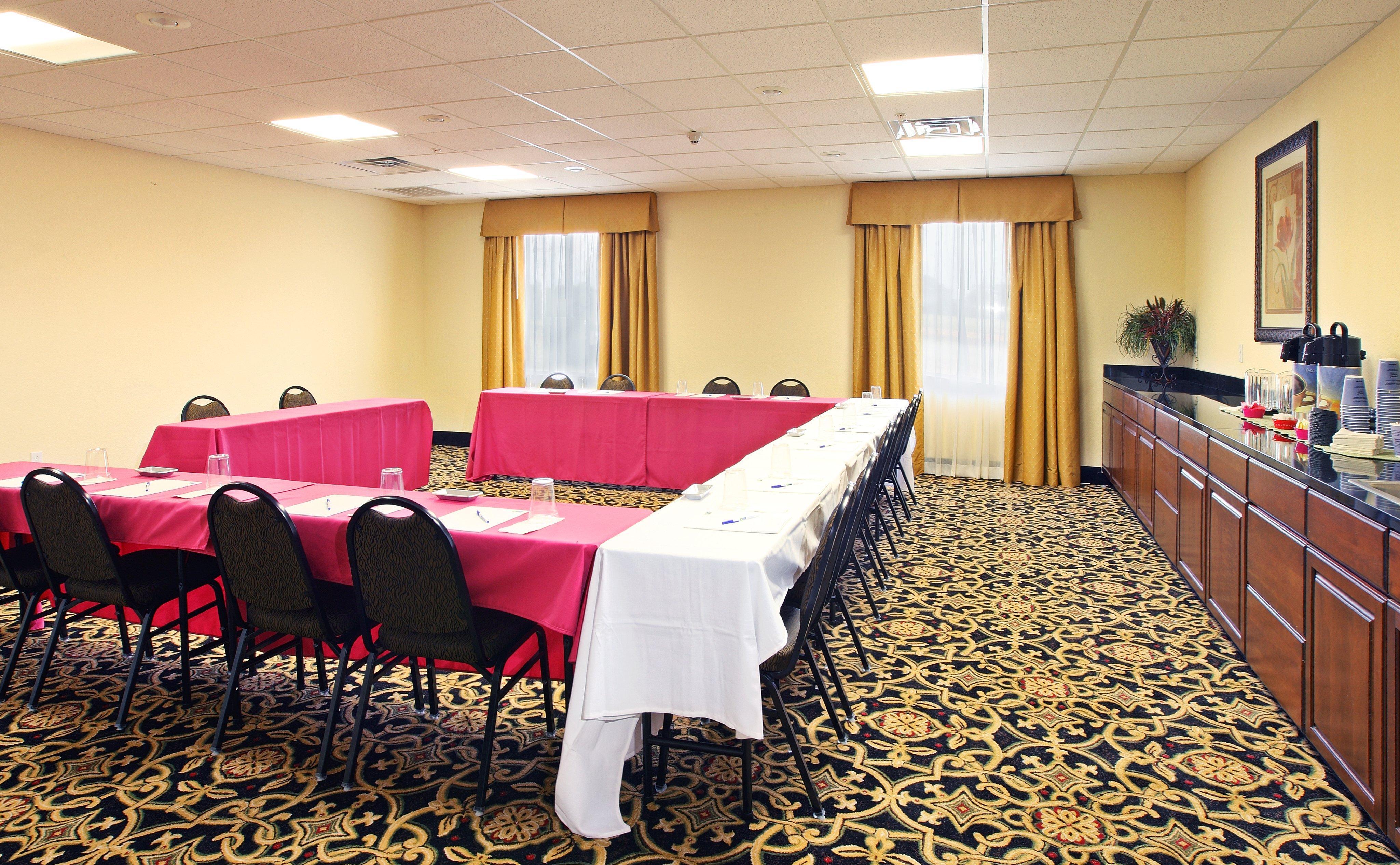 Holiday Inn Express Hotel & Suites Clarksville Exterior foto